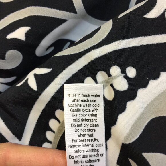 Athleta Athletic Dress Size ST Womans Tall Black Paisley Racer Back Built In Bra - Picture 5 of 16